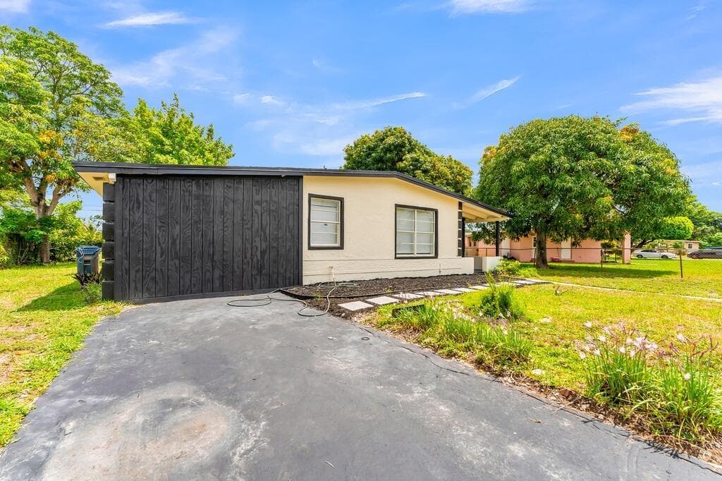 3411 NW 5th Court, Lauderhill, FL 33311 photo 2
