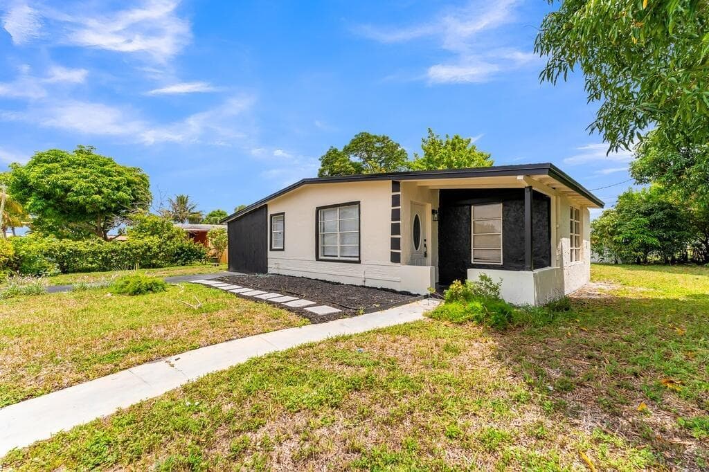 3411 NW 5th Court, Lauderhill, FL 33311 photo 3
