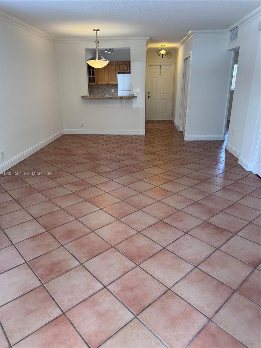 6705 N Kendall Dr # 301, Pinecrest, FL 33156 photo 5