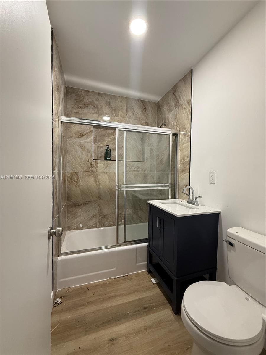 2409 SE 2nd Ave SE # 0, Vero Beach, FL 32962 photo 4