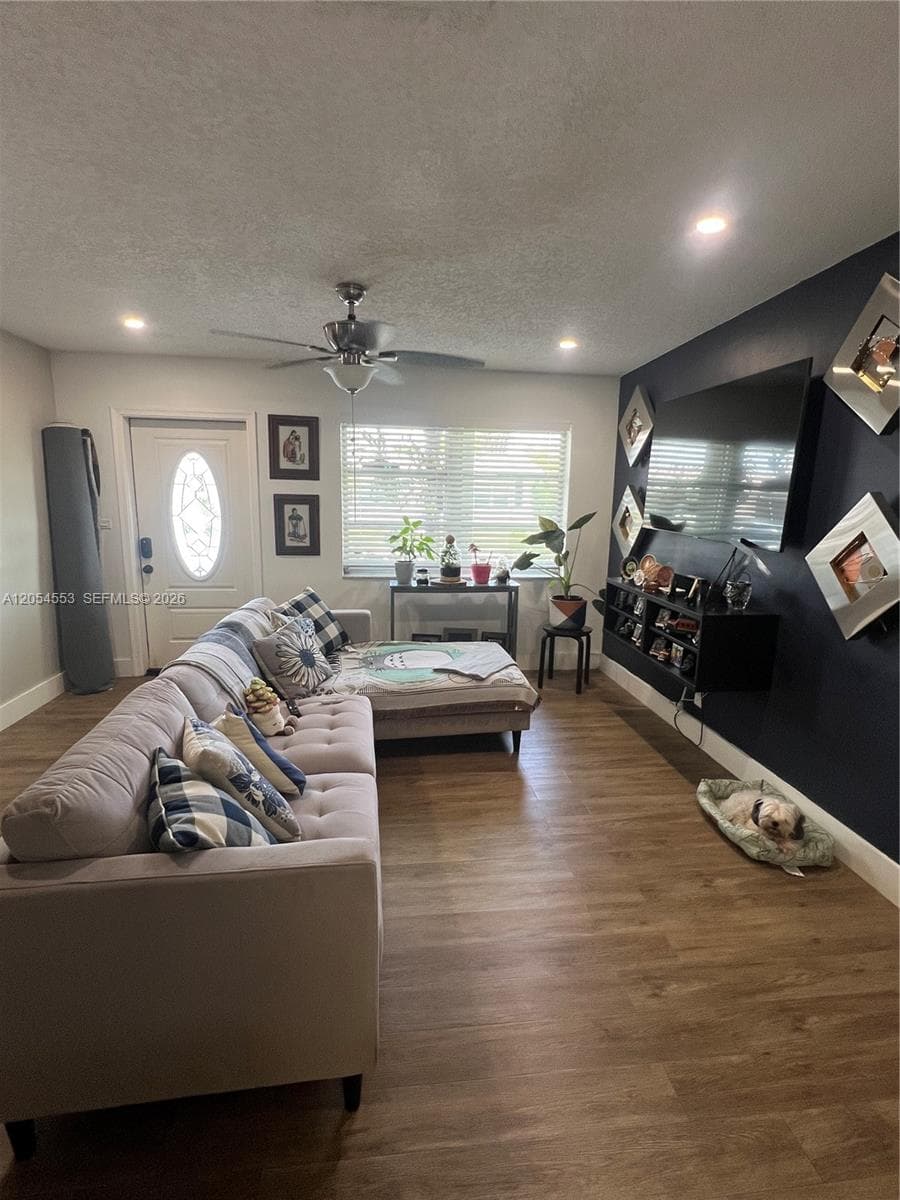 4108 NW 47th Ct, Tamarac, FL 33319 photo 5
