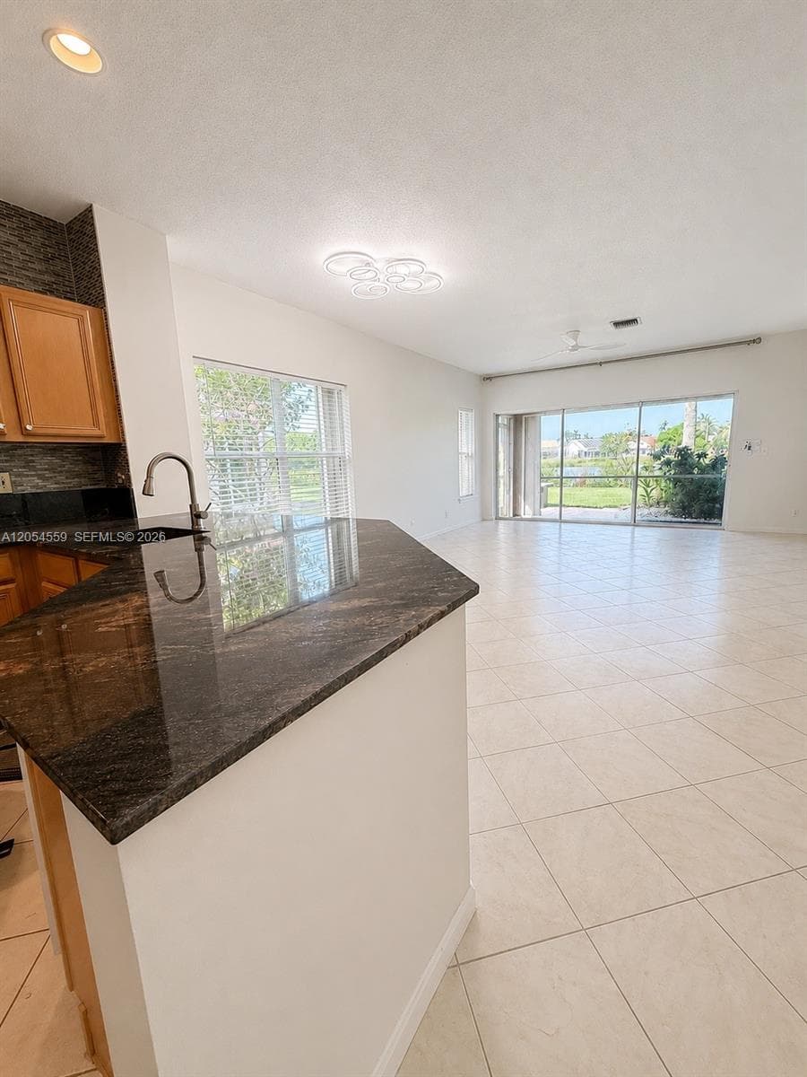 7337 Smithbrooke Dr, Lake Worth, FL 33467 photo 2