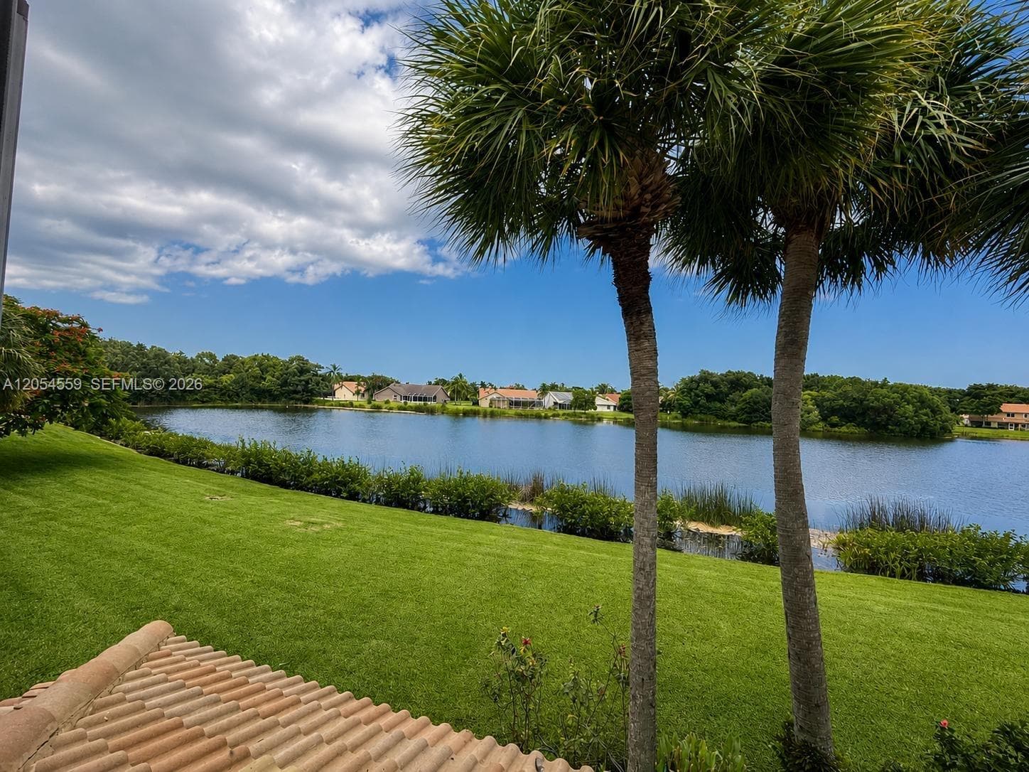 7337 Smithbrooke Dr, Lake Worth, FL 33467