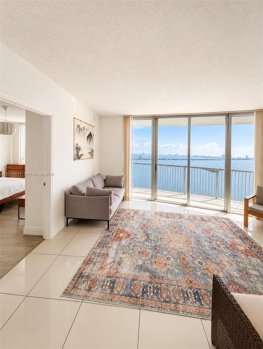 1750 N Bayshore Dr # 4201, Miami, FL 33132 photo 4
