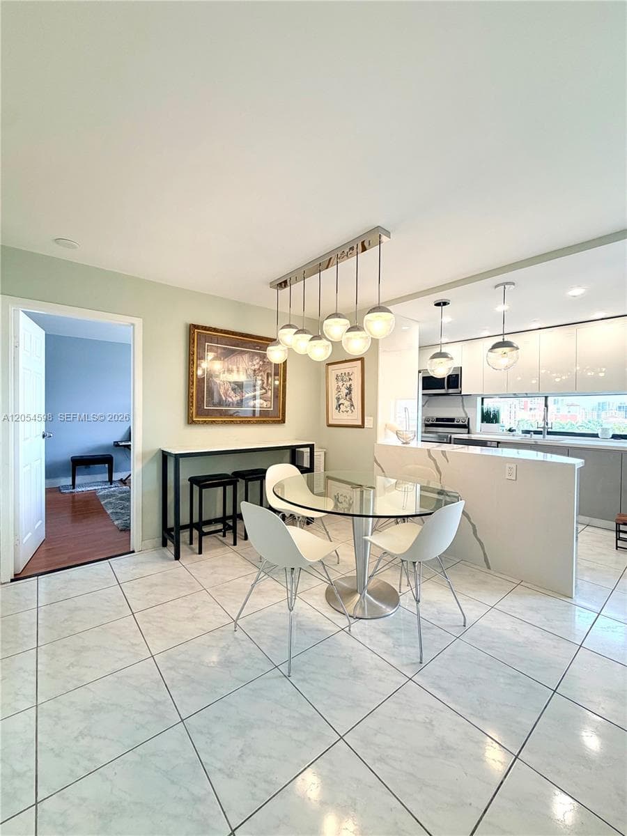 17021 N Bay Rd # 802, Sunny Isles Beach, FL 33160 photo 5