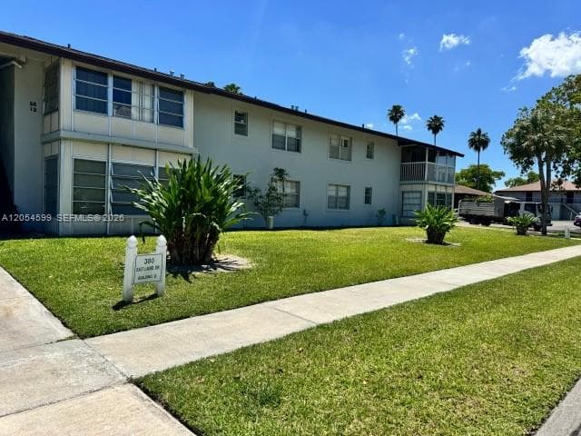 380 E Laurel Dr # 4D, Margate, FL 33063 photo 2