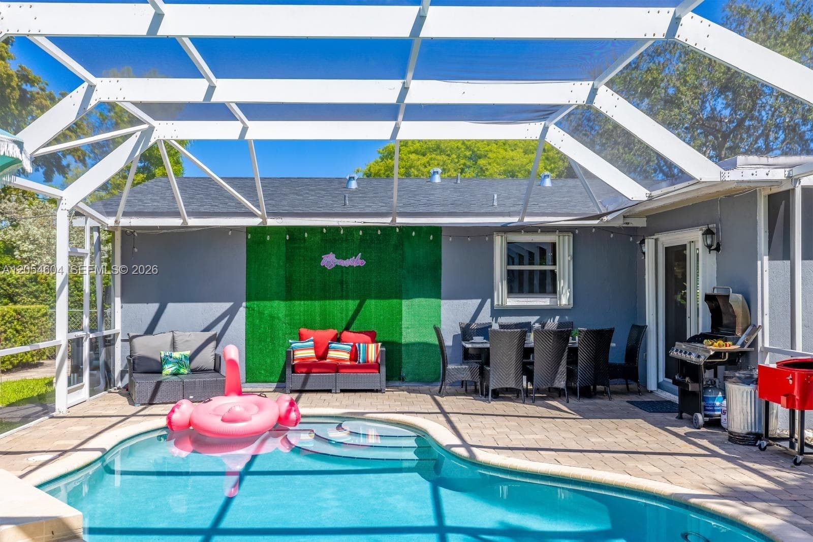 312 N Luna Ct, Hollywood, FL 33021 photo 5