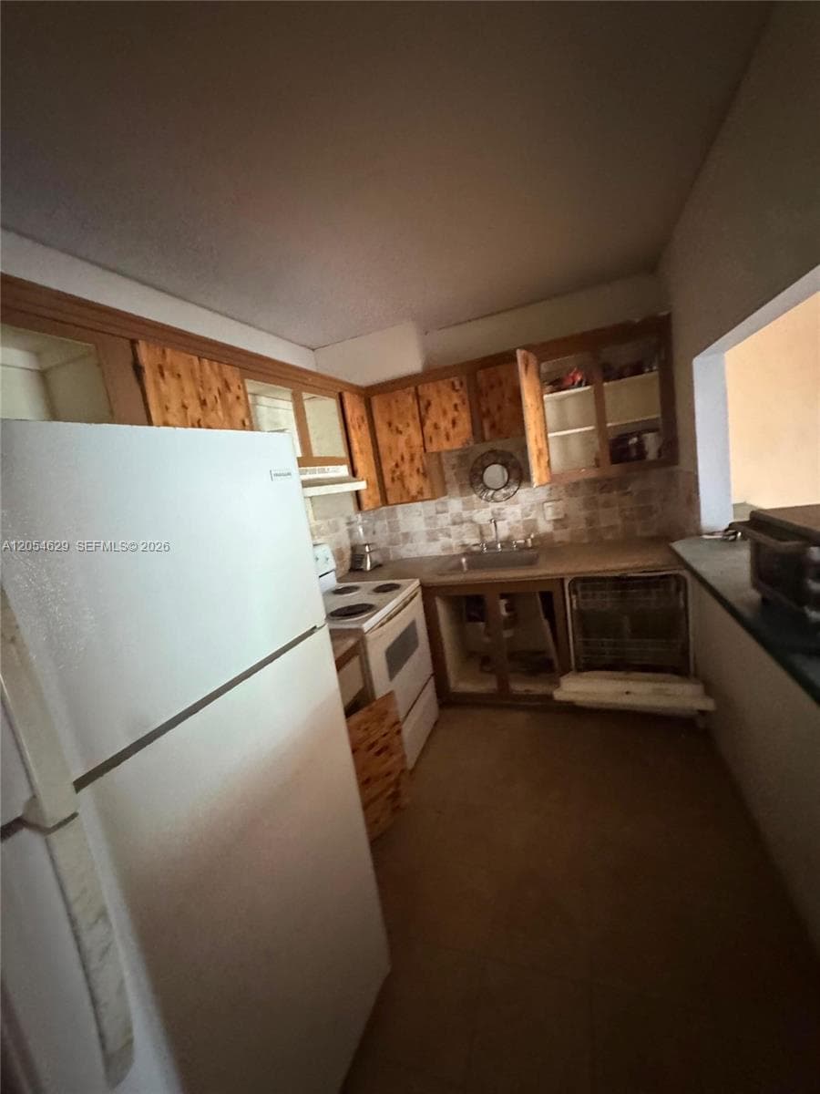 4174 Inverrary Dr # 410, Lauderhill, FL 33319 photo 5
