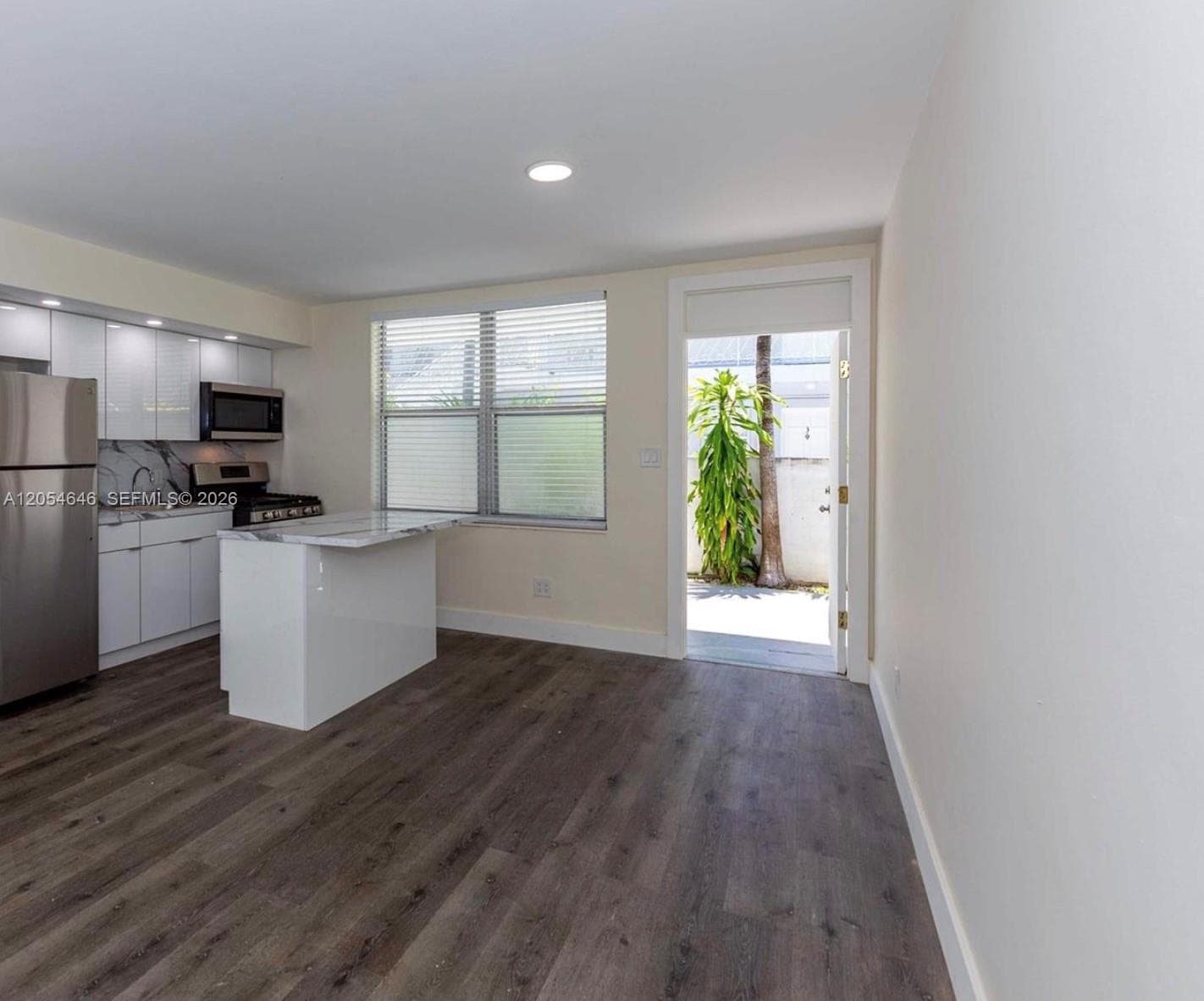 1140 71st St # 2, Miami Beach, FL 33141 photo 3