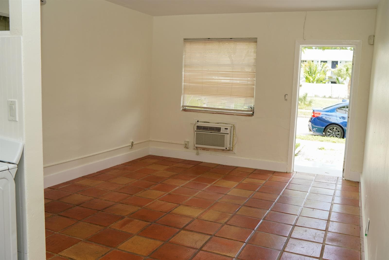 400 51st Street # 404, West Palm Beach, FL 33407 photo 3