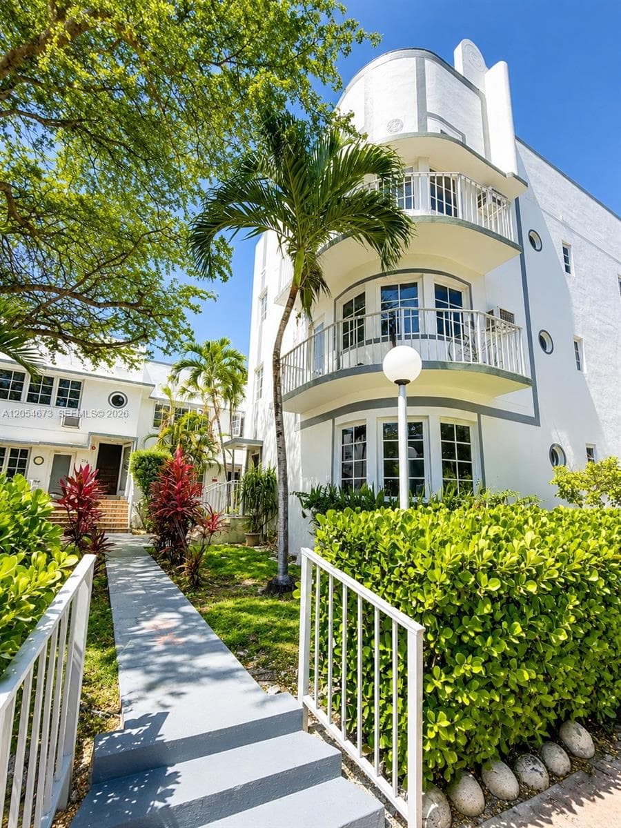 322 25th St # 2, Miami Beach, FL 33140
