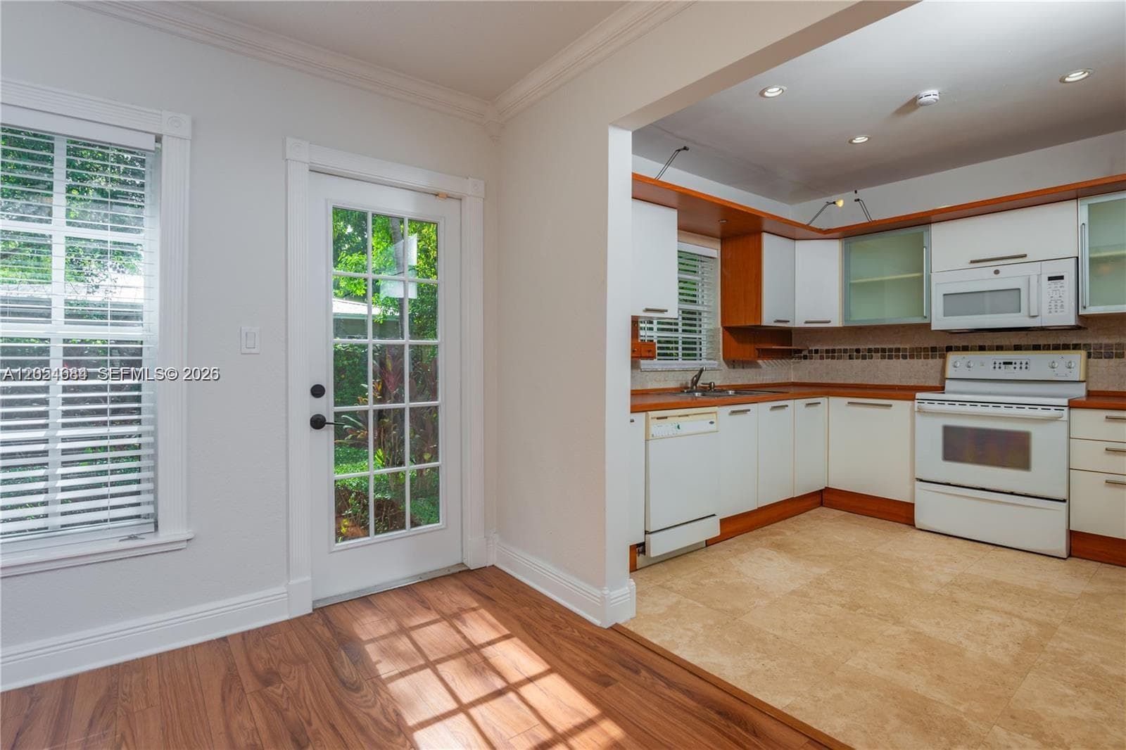 5490 SW 57 Ave, Miami, FL 33155 photo 4