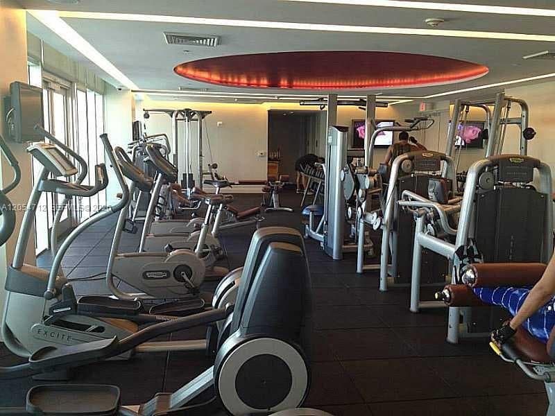 500 Brickell Ave # 2303, Miami, FL 33131 photo 5