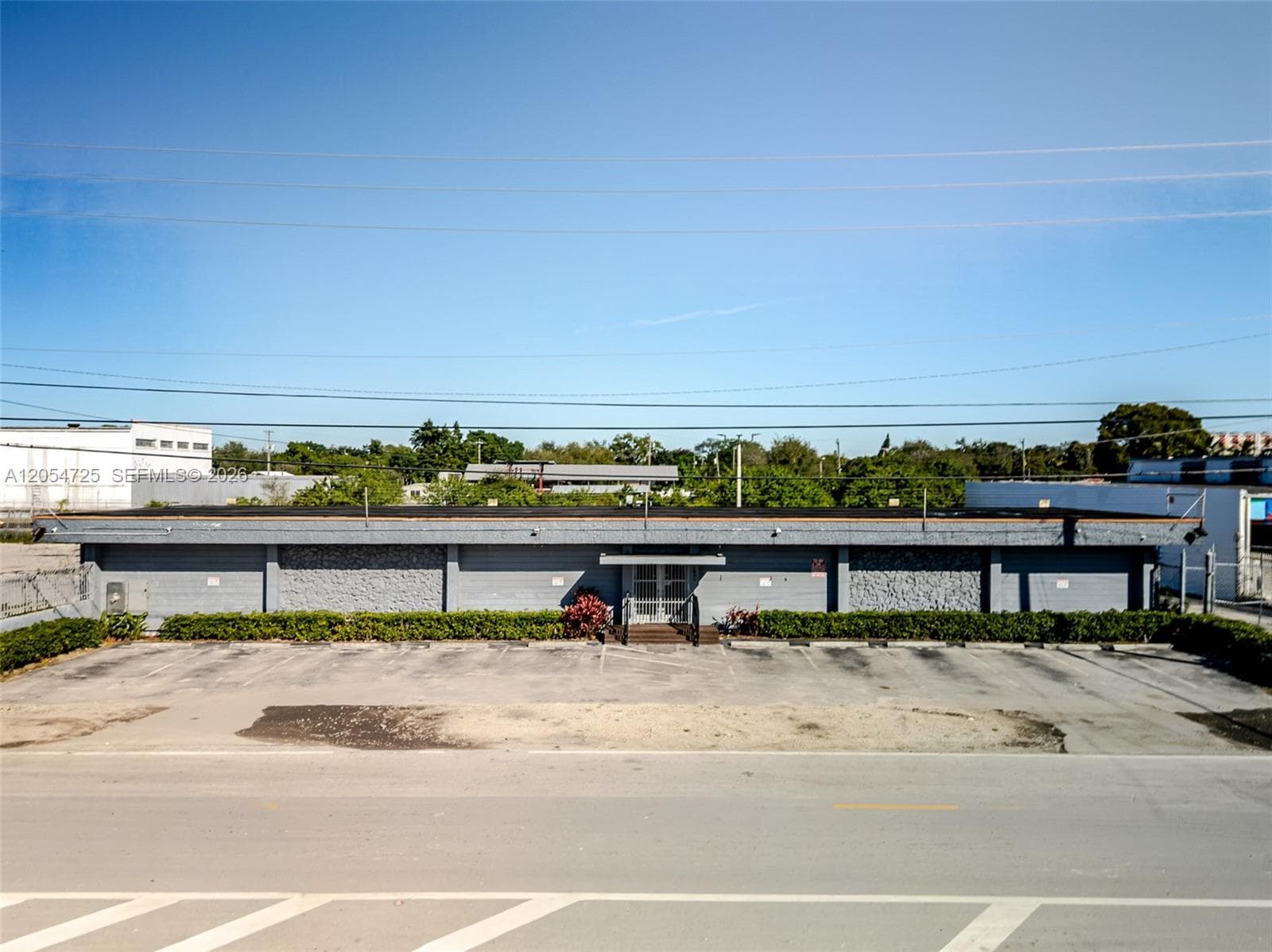 1001 NW 72nd St, Miami, FL 33150 photo 2
