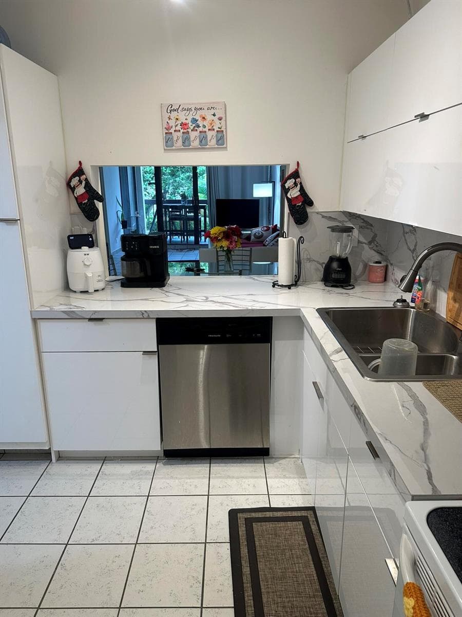 8409 Forest Hills Drive # 205, Coral Springs, FL 33065 photo 4