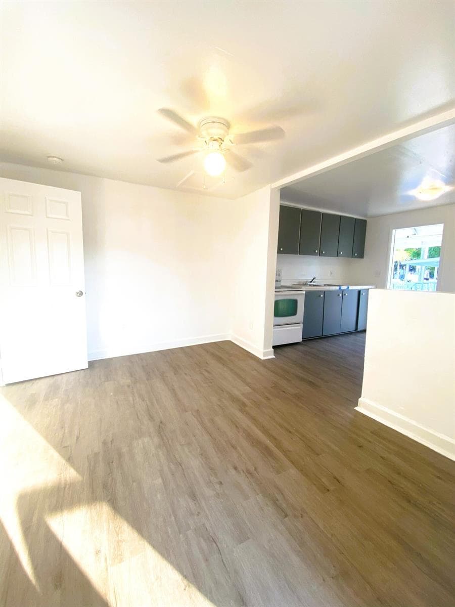 429 N 14th Street # B, Fort Pierce, FL 34950 photo 4