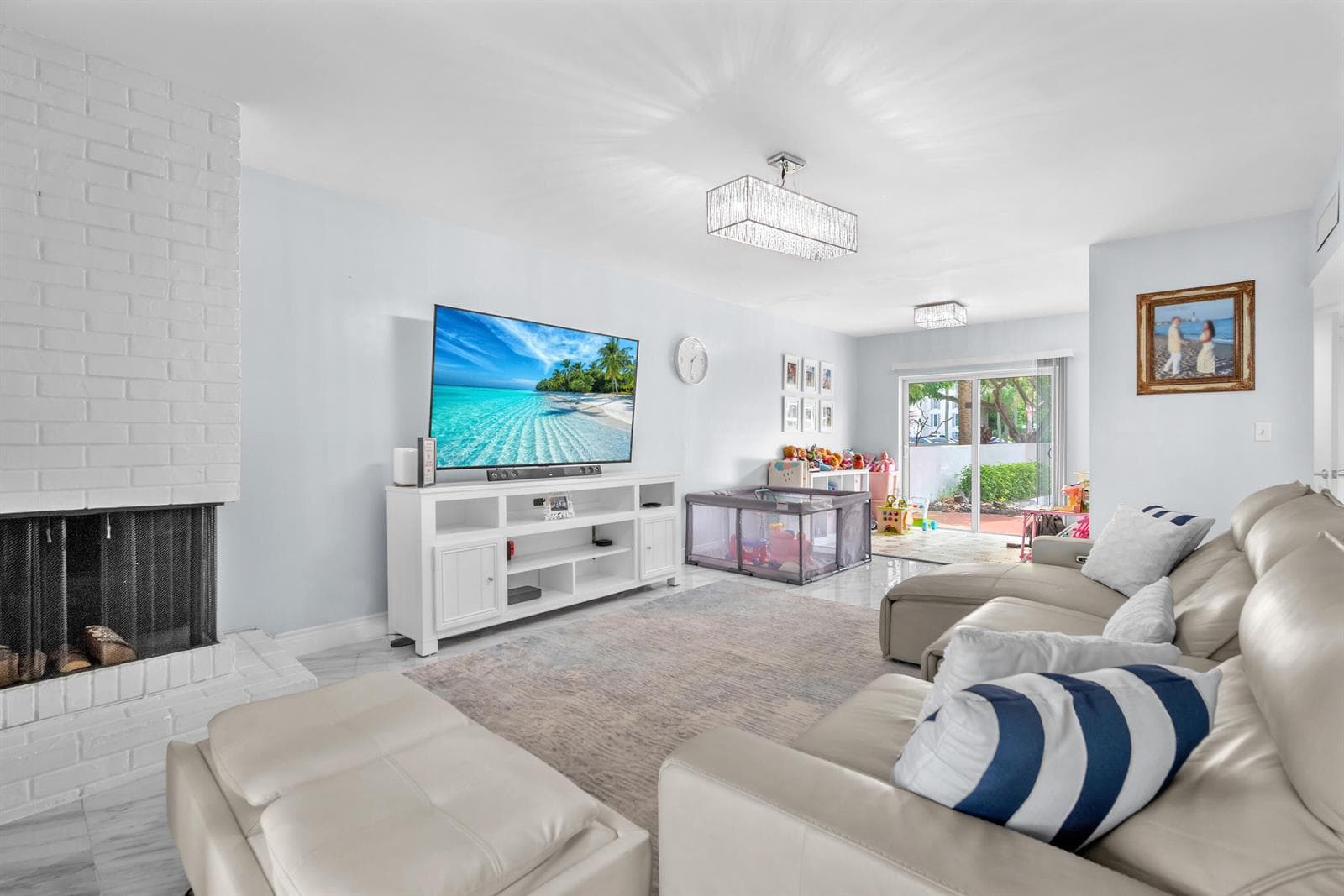3119 N PALM AIRE Drive # 3119, Pompano Beach, FL 33069 photo 2