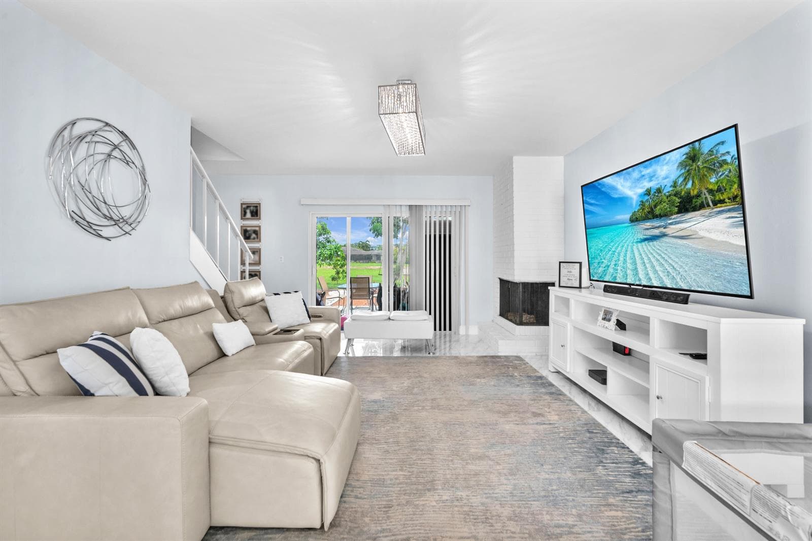 3119 N PALM AIRE Drive # 3119, Pompano Beach, FL 33069 photo 3