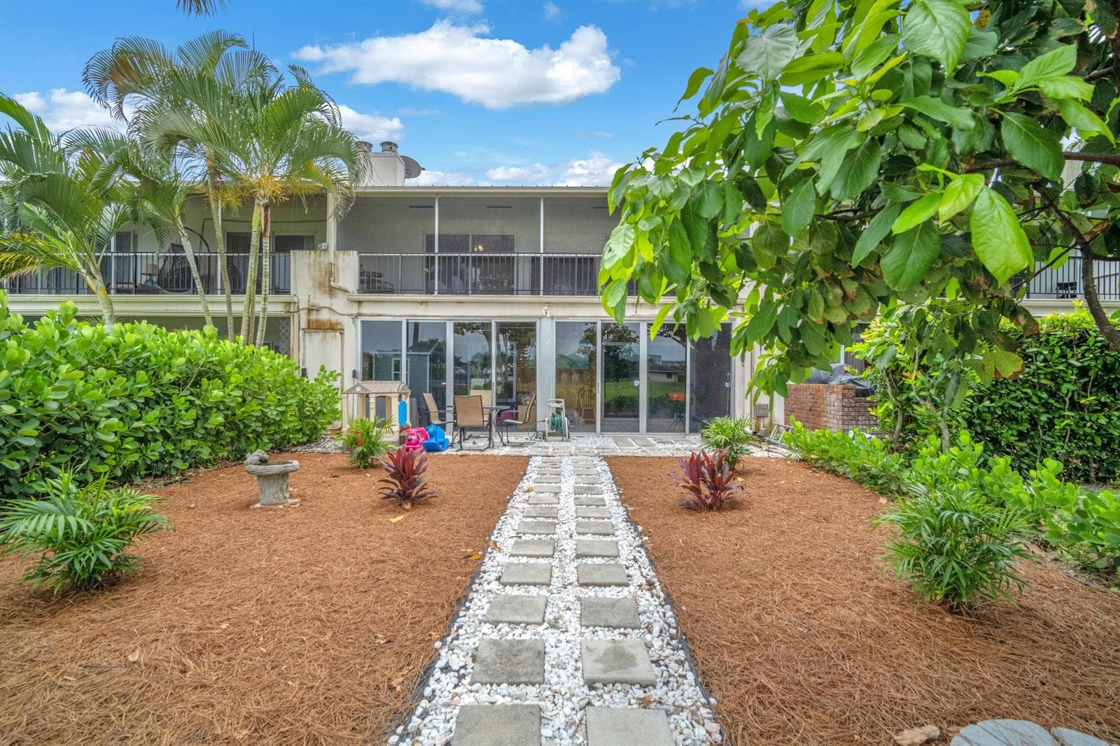 3119 N PALM AIRE Drive # 3119, Pompano Beach, FL 33069