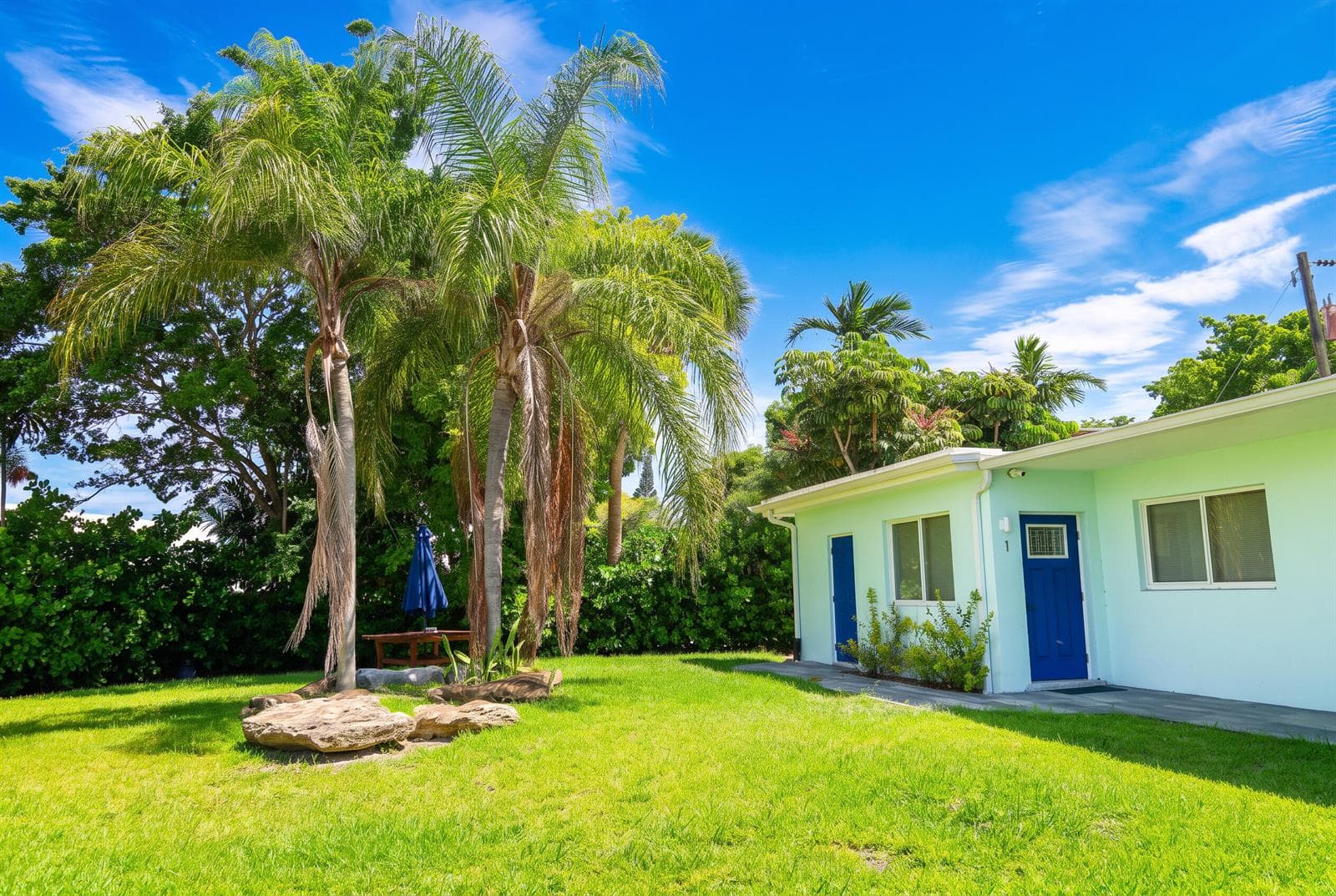 898 SE 2nd Place # 2, Deerfield Beach, FL 33441