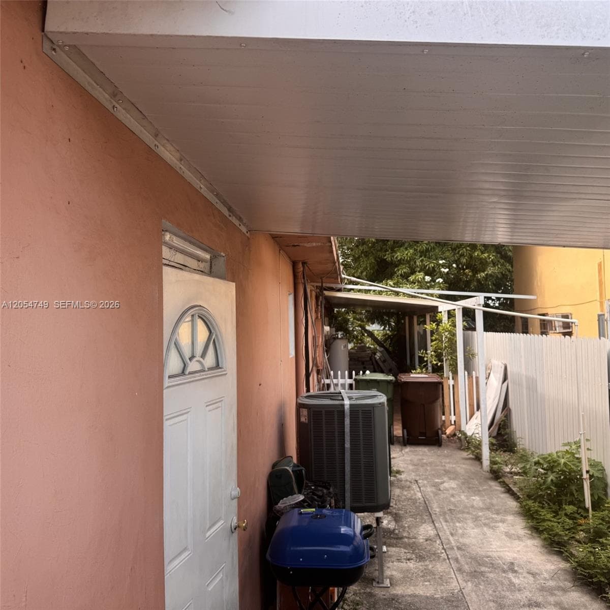 758 E 20th St, Hialeah, FL 33013 photo 3