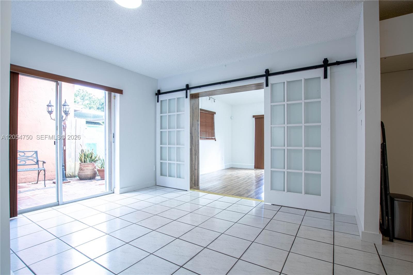 16227 SW 139th Ct, Miami, FL 33177 photo 4
