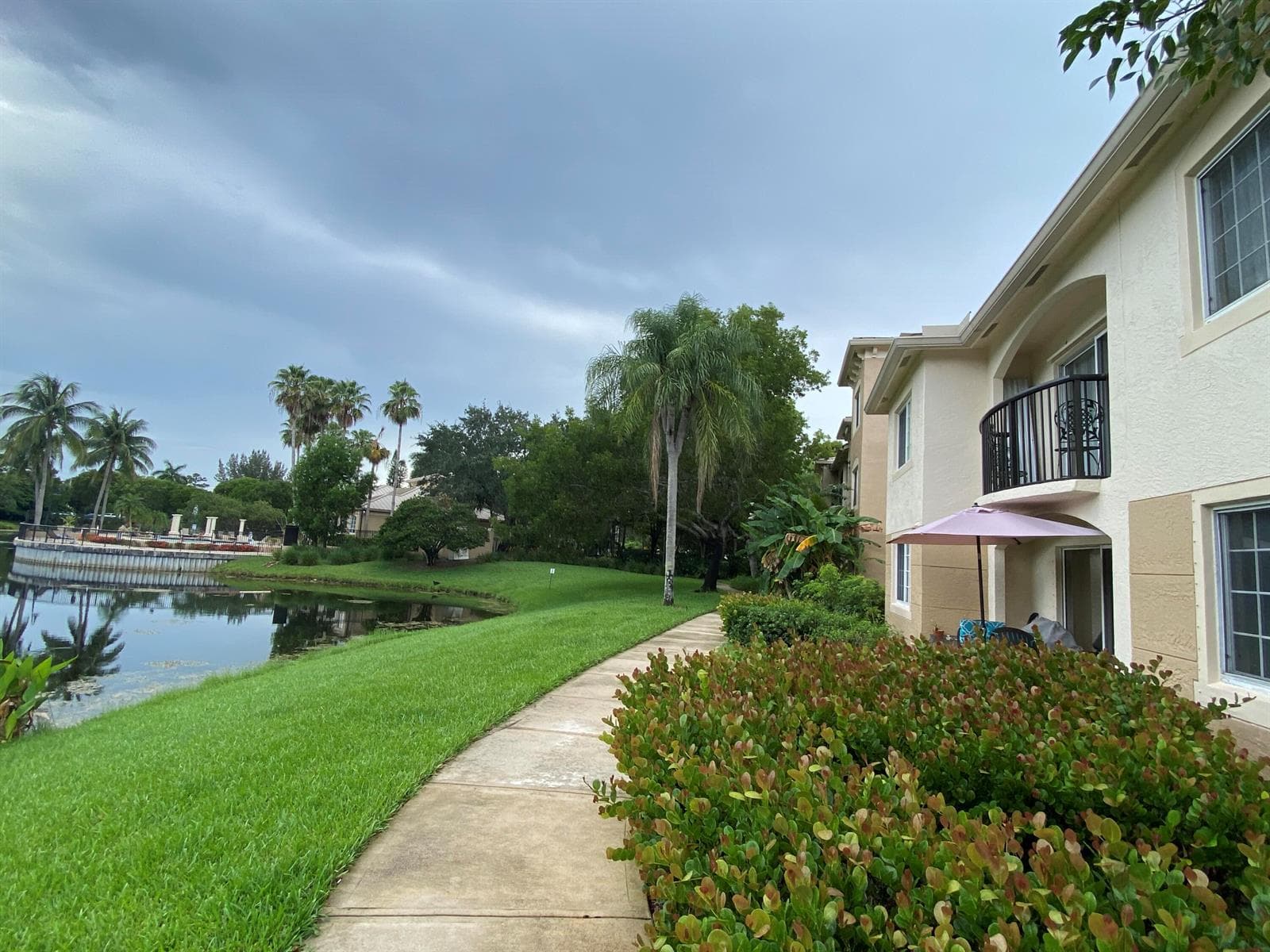 100 Crestwood Court N # 103, Royal Palm Beach, FL 33411 photo 2