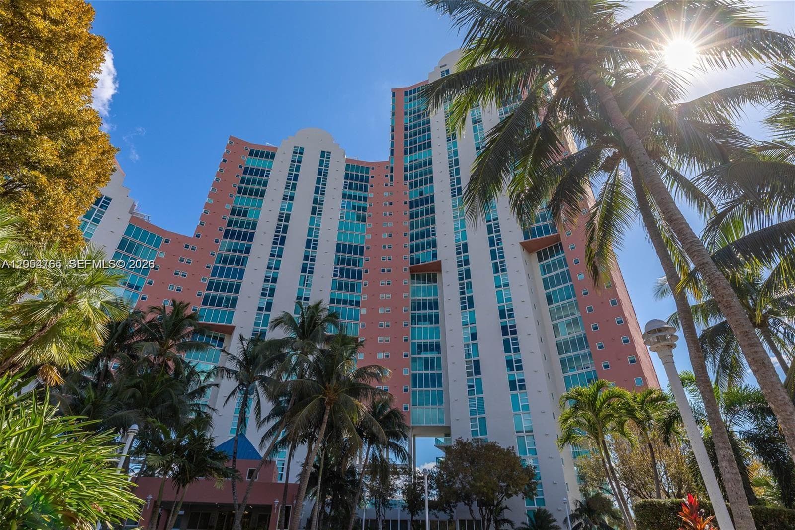 3370 NE 190TH ST # 706, Aventura, FL 33180