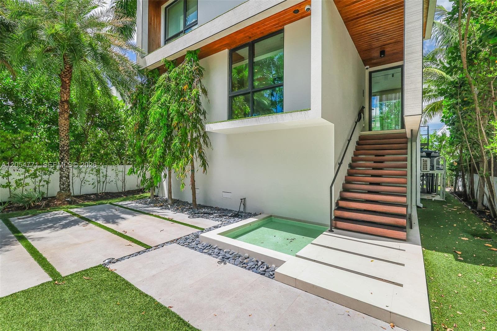 288 Palm Ave, Miami Beach, FL 33139 photo 3