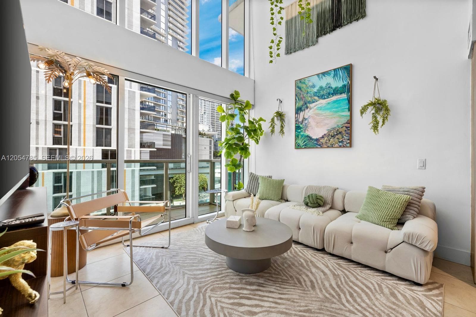 41 SE 5th St # 510, Miami, FL 33131 photo 2