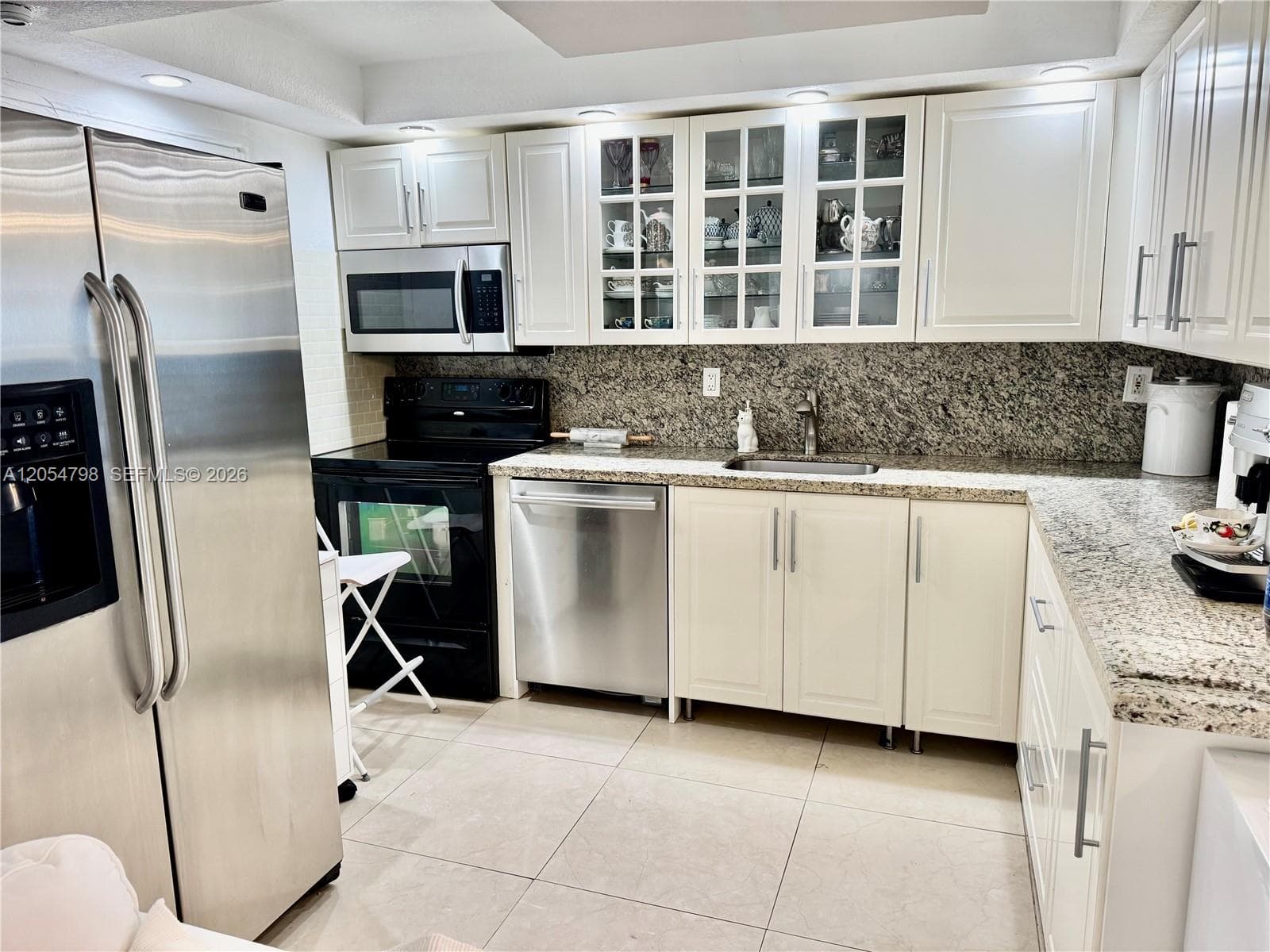 18051 Biscayne Blvd # 1002, Aventura, FL 33160 photo 2