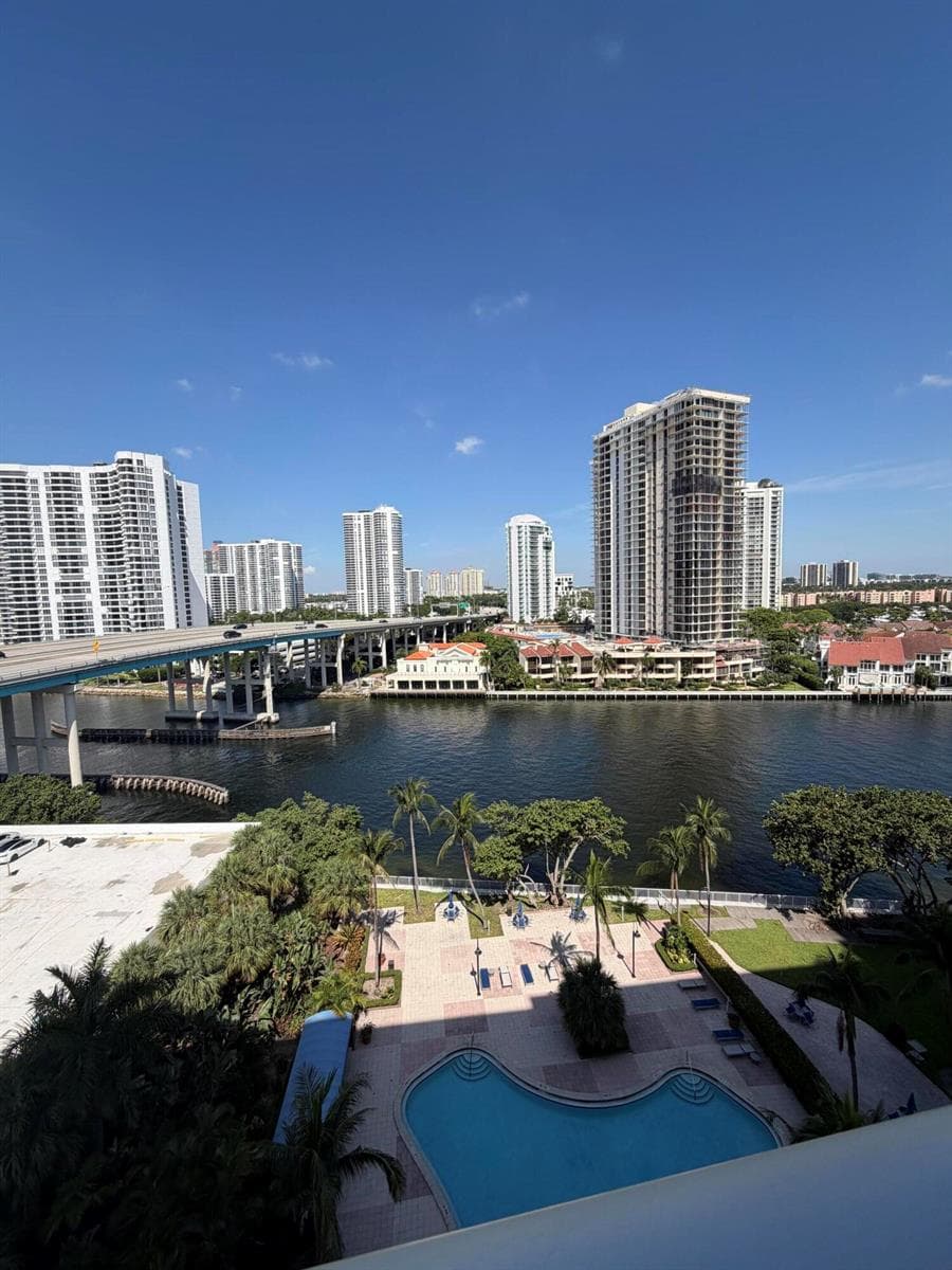 19390 Collins Avenue # 1103, Sunny Isles Beach, FL 33160