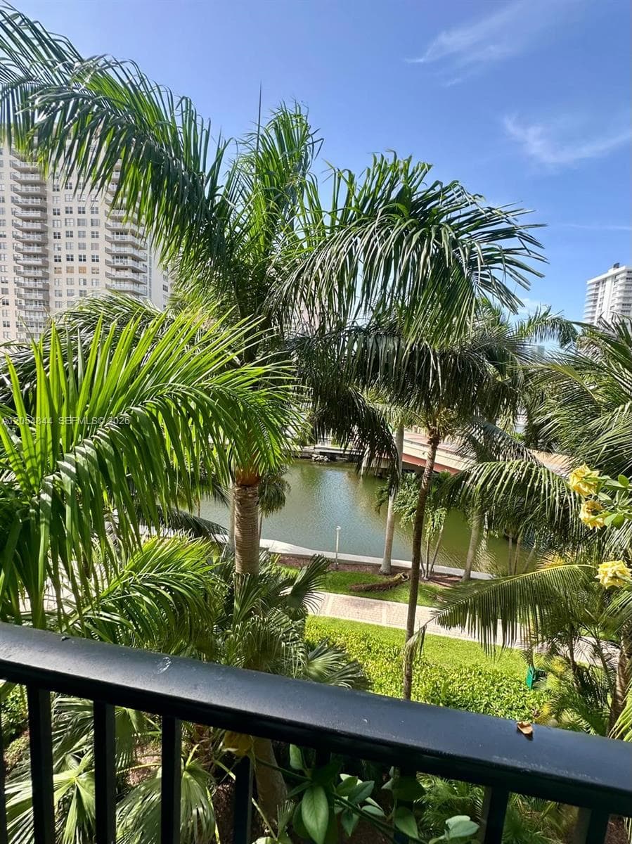 17150 N Bay Rd # 2412, Sunny Isles Beach, FL 33160 photo 5