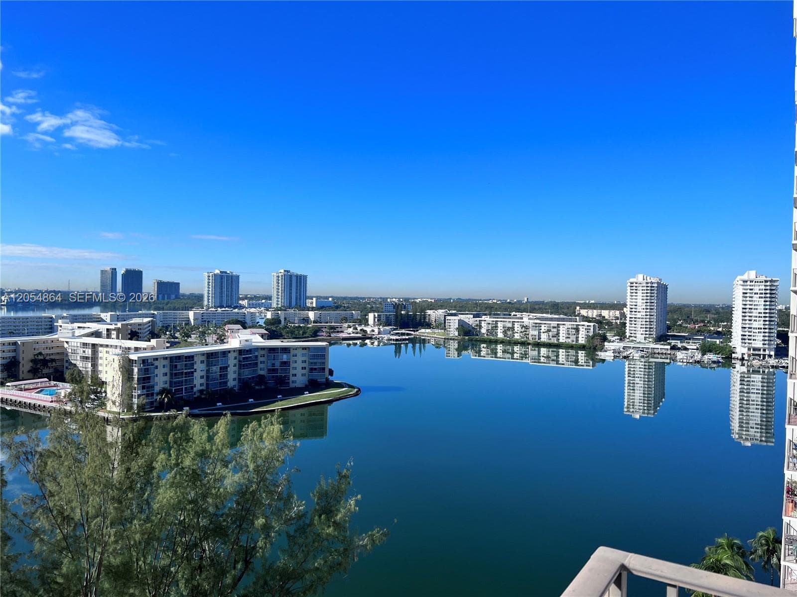 18151 NE 31st Ct # 1505, Aventura, FL 33160 photo 2