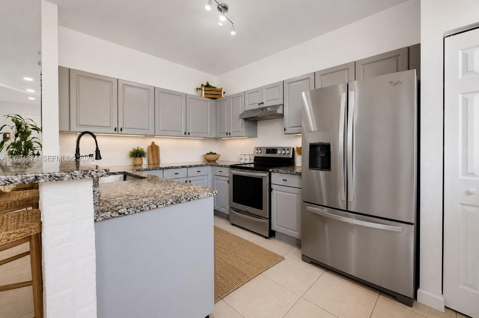 12999 SW 132nd Ter, Miami, FL 33186 photo 4