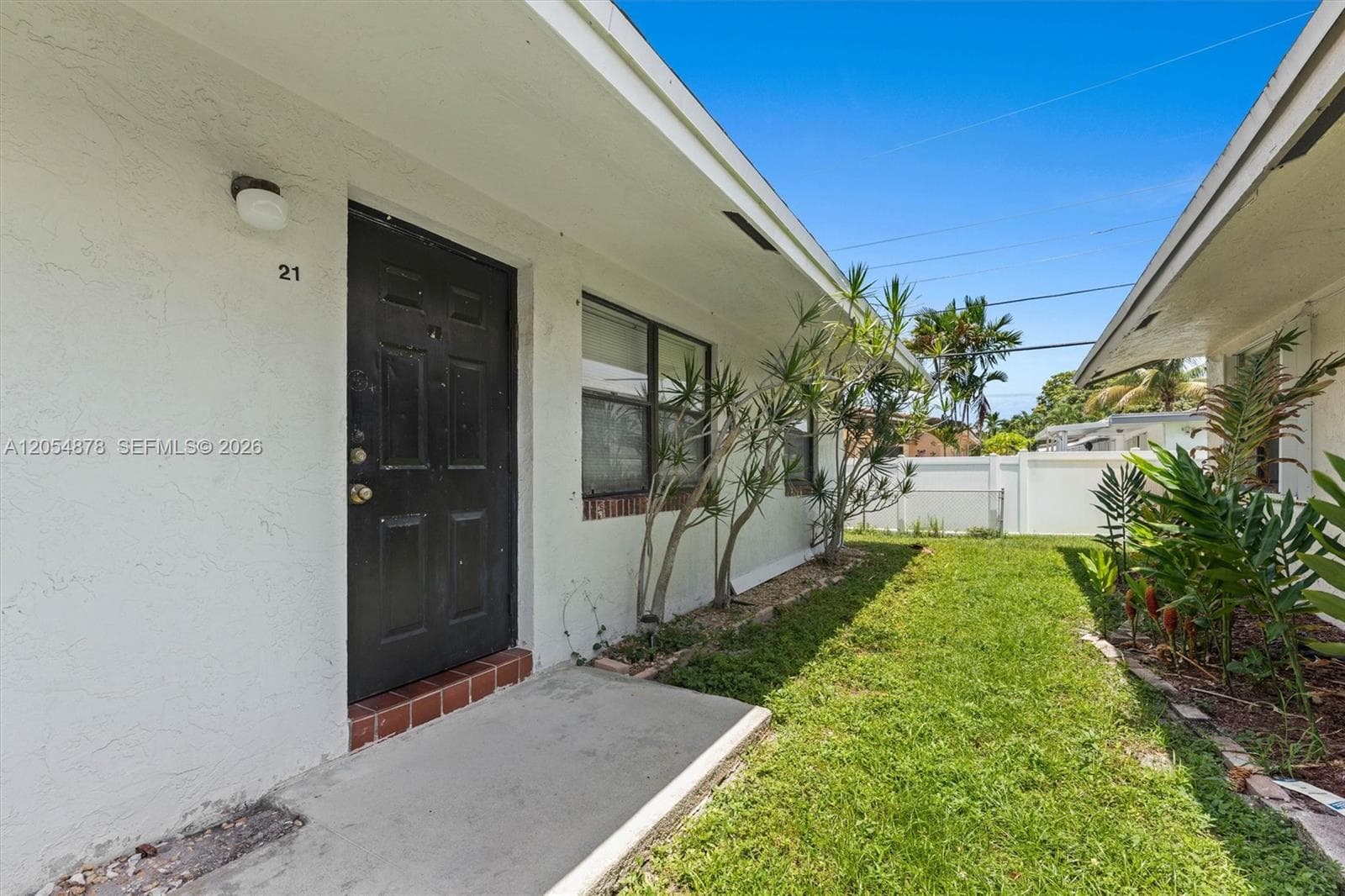 19 SE 4th Ter, Dania Beach, FL 33004 photo 5