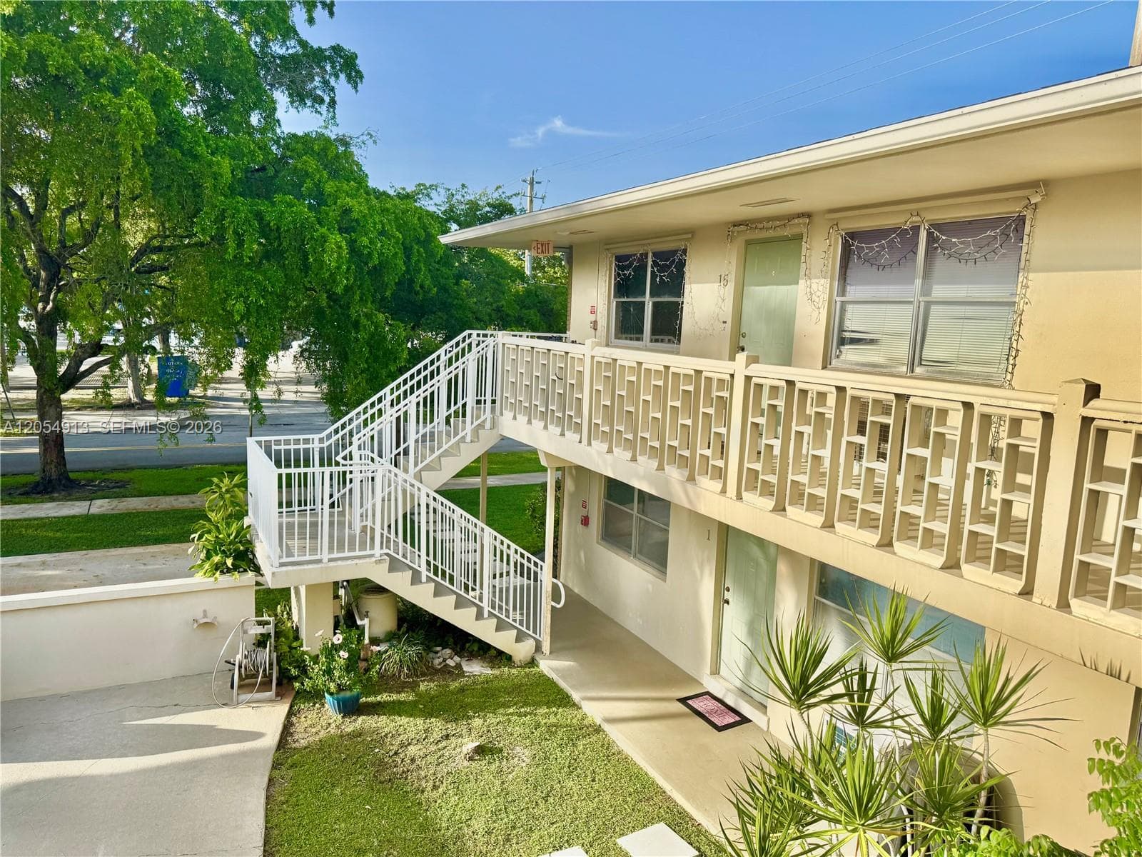 3500 Harrison St # 12, Hollywood, FL 33021