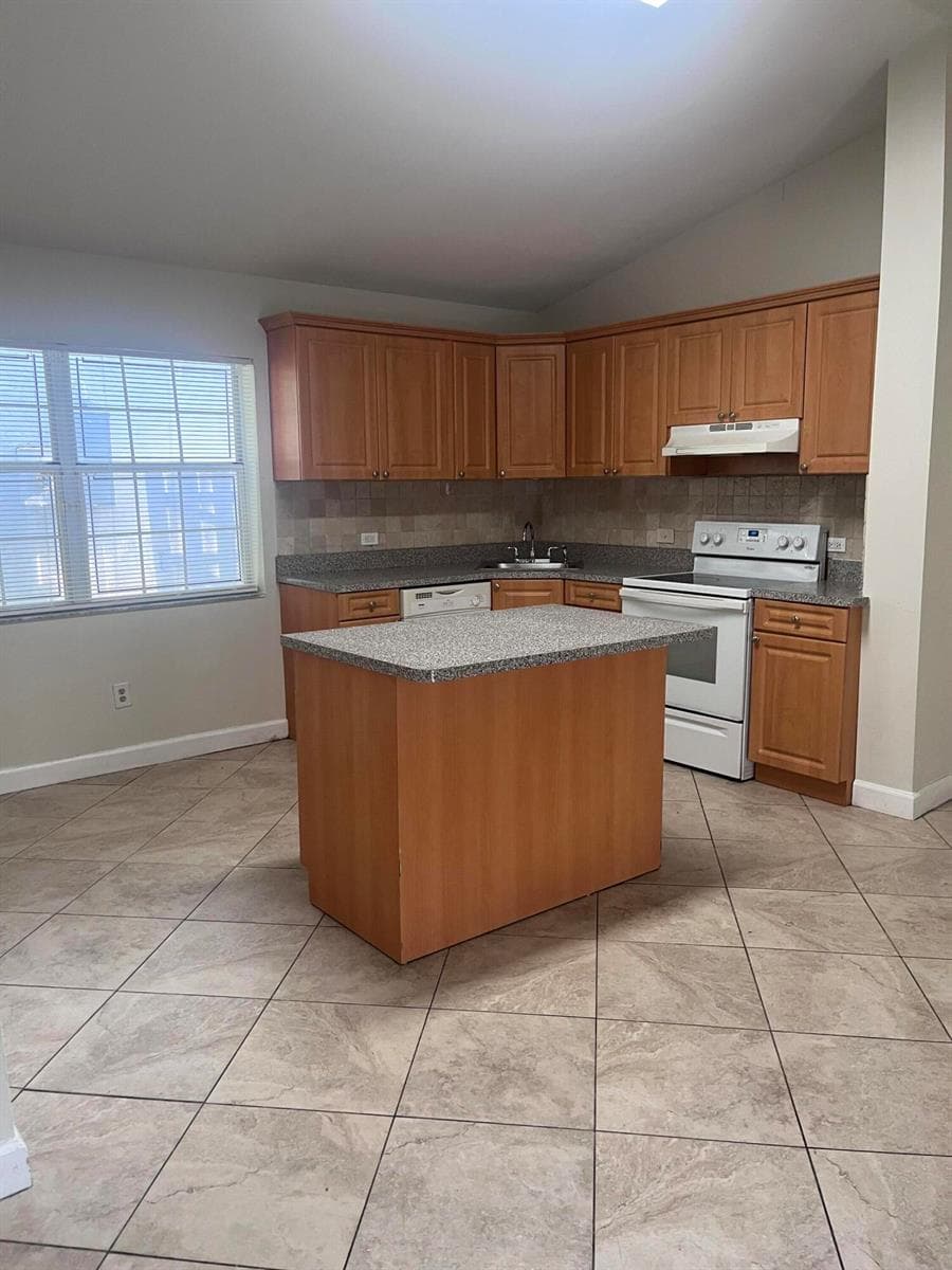 845 NW 98th Avenue, Plantation, FL 33324 photo 5