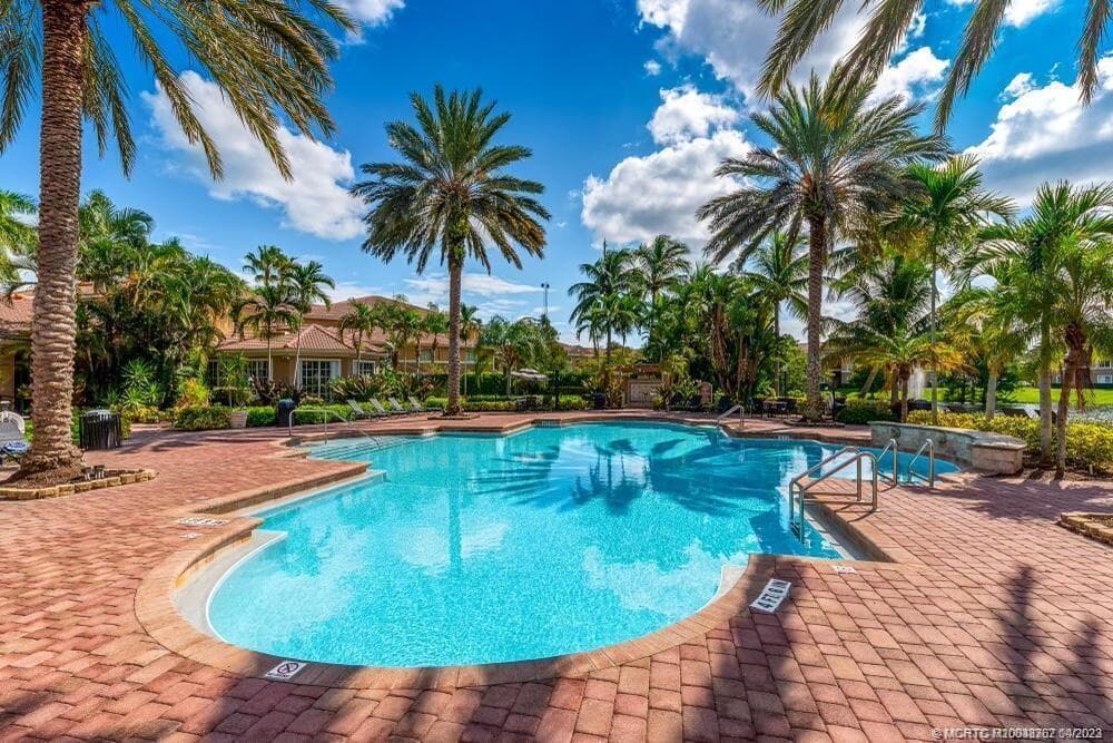 3759 NW MEDITERRANEAN Lane # 2-209, Jensen Beach, FL 34957 photo 2