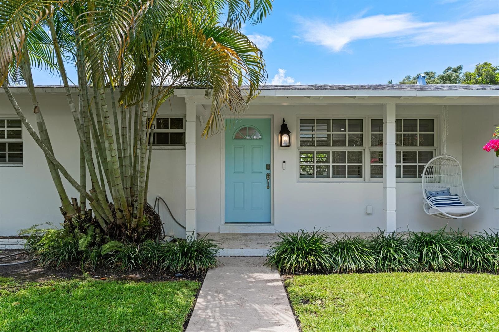 233 Maryland Drive, FL 33460 photo 4