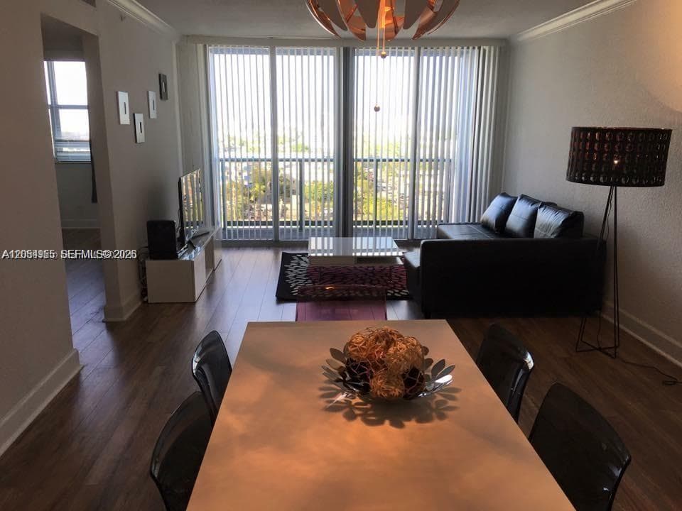 401 69th St # 905, Miami Beach, FL 33141 photo 3