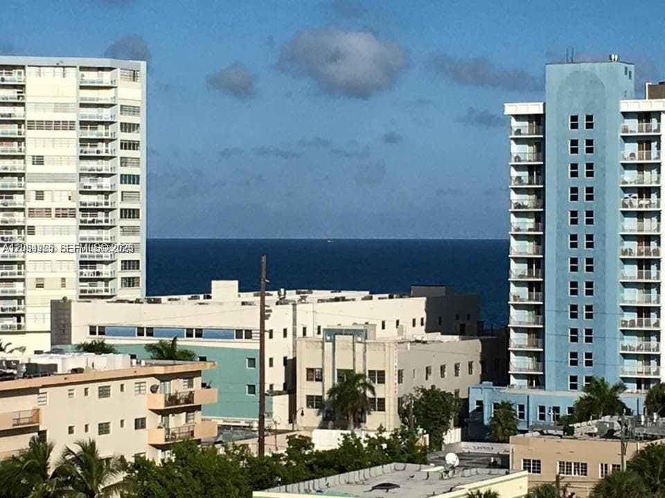 401 69th St # 905, Miami Beach, FL 33141