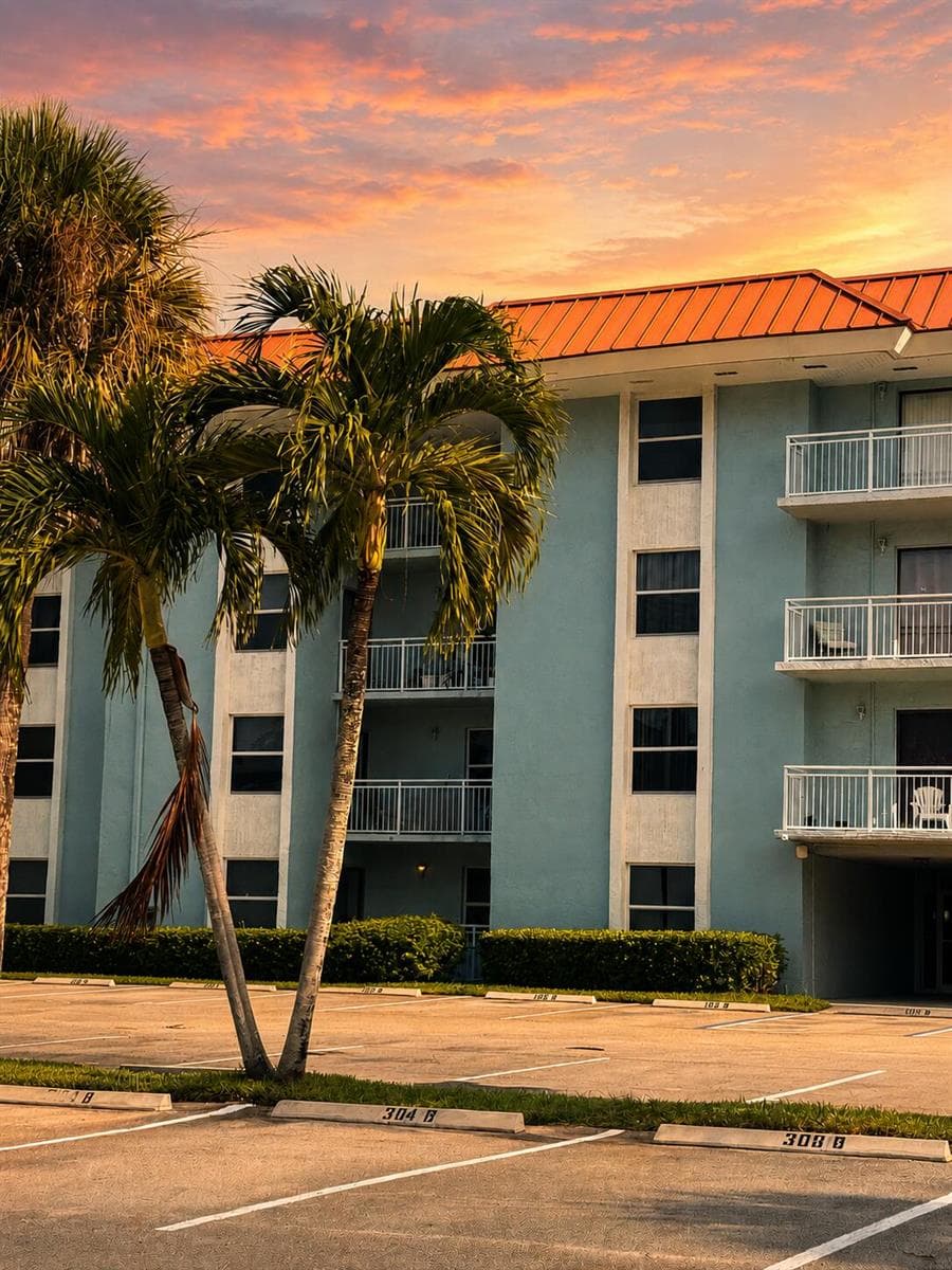 505 S PINE ISLAND Road # B310, Plantation, FL 33324 photo 2