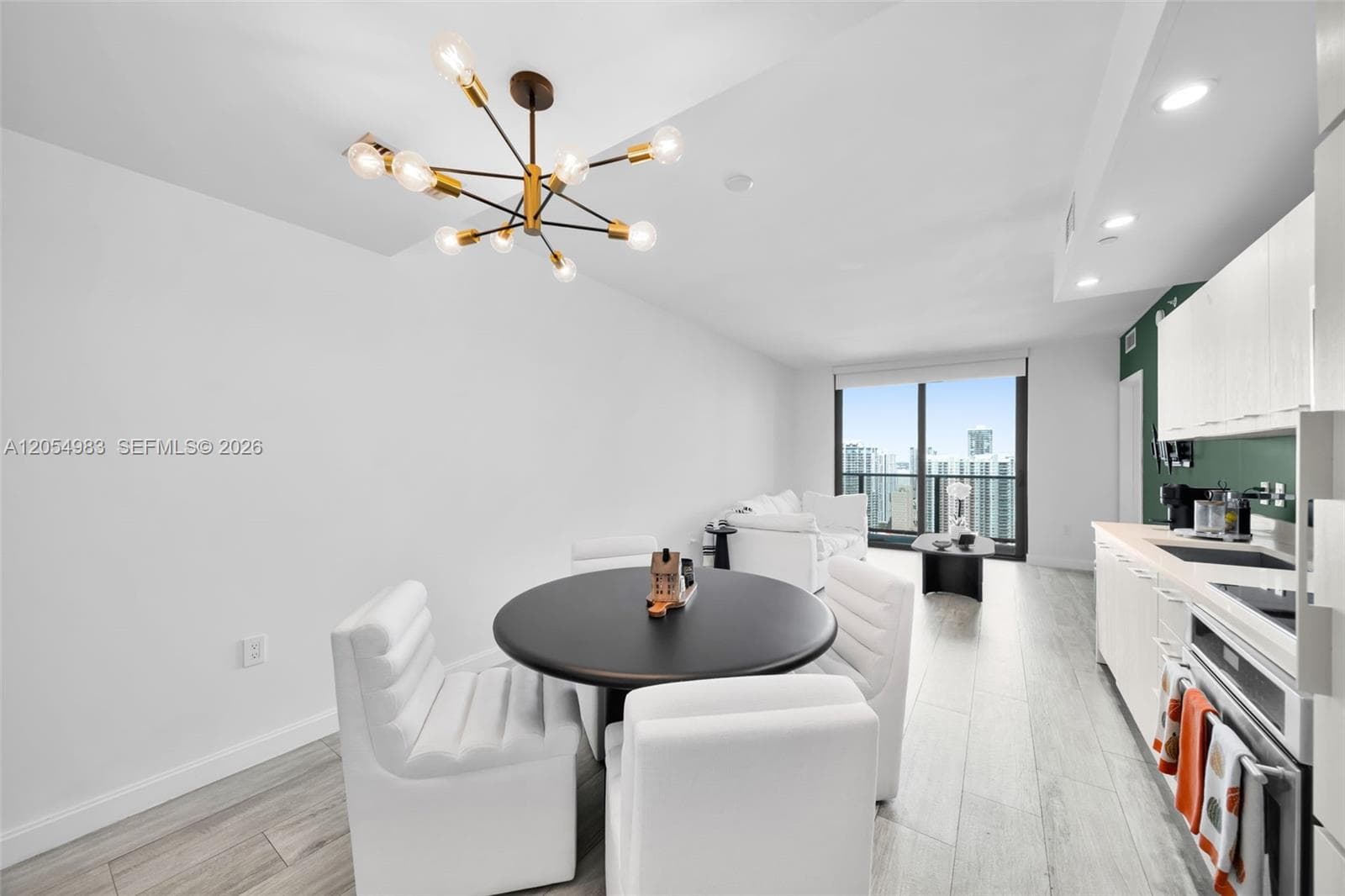 45 SW 9th St # 3909, Miami, FL 33130 photo 5