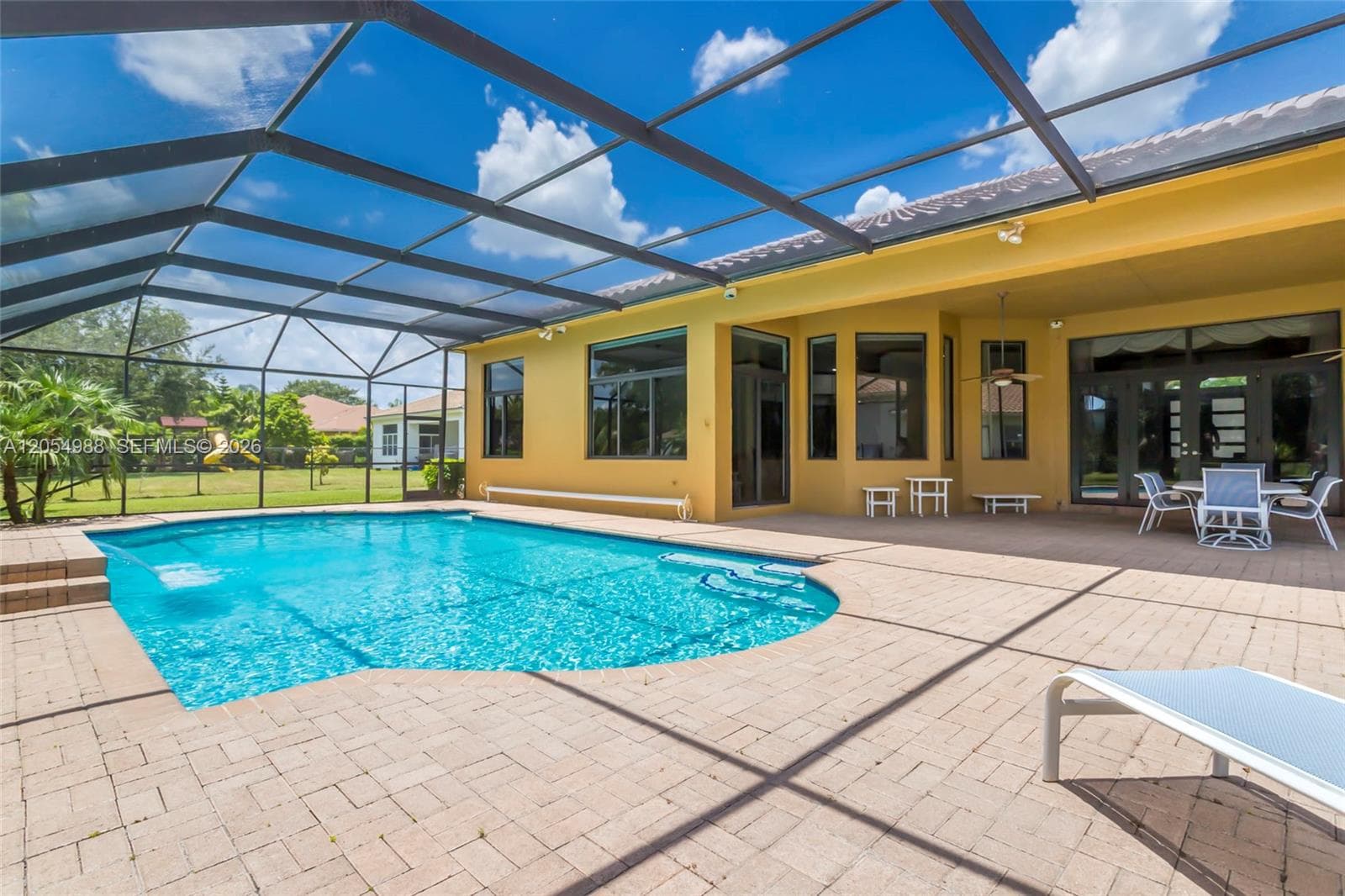 13860 SW 40th St, Davie, FL 33330 photo 2