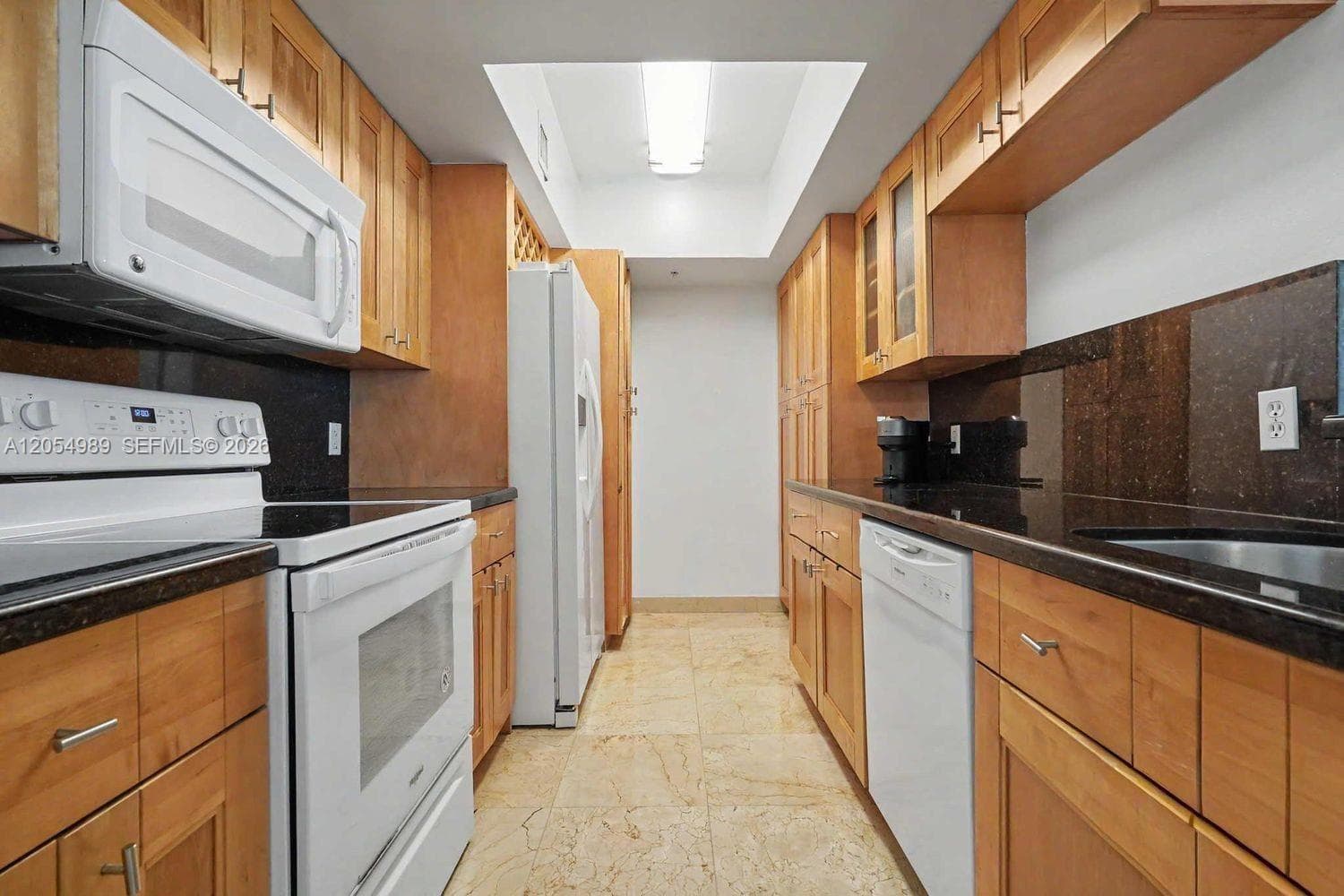 5085 NW 7th St # 906, Miami, FL 33126 photo 5