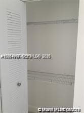 620 NE 178th St # B, Miami, FL 33162