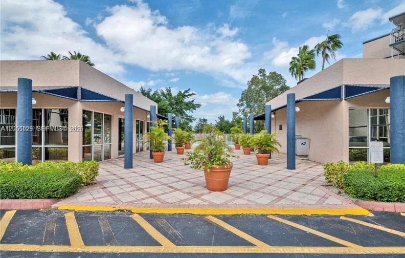 7165 NW 186th St # A301, Hialeah, FL 33015 photo 4