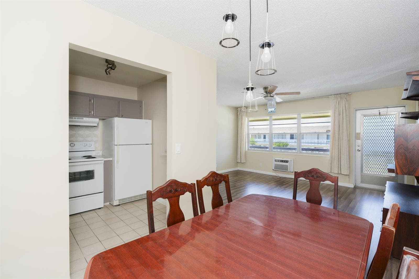 77 Kingswood, West Palm Beach, FL 33417 photo 5