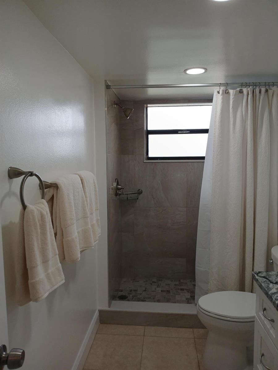 4760 LUCERNE LAKES Boulevard W # 405, Lake Worth, FL 33467 photo 5